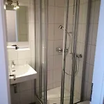 Weisses Roessli Hotel