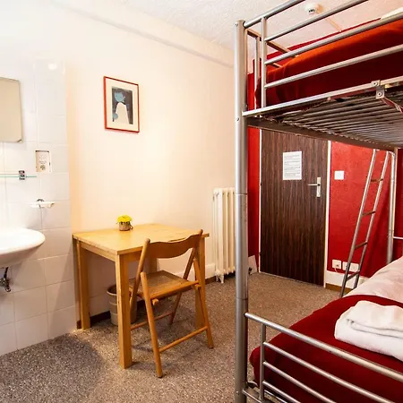 Hotel Weisses Rössli 2*