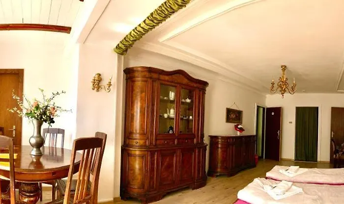 Hotel Weisses Roessli Leukerbad